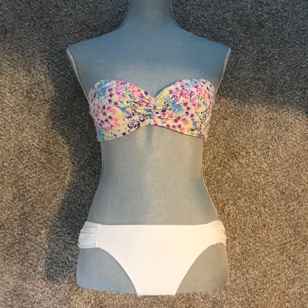 Swim suit